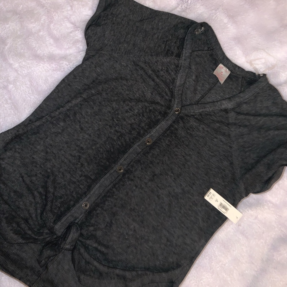🤍 Dark Gray Ribbed Tie Up Shirt